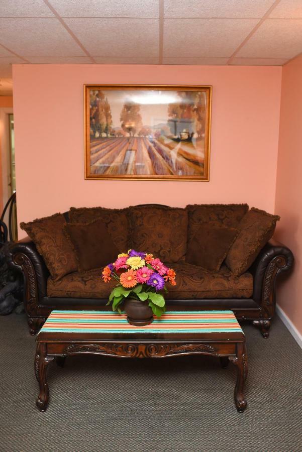 Chestnut Grove Family Resort Mount Pocono Exteriér fotografie
