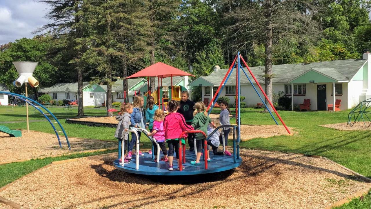 Chestnut Grove Family Resort Mount Pocono Exteriér fotografie